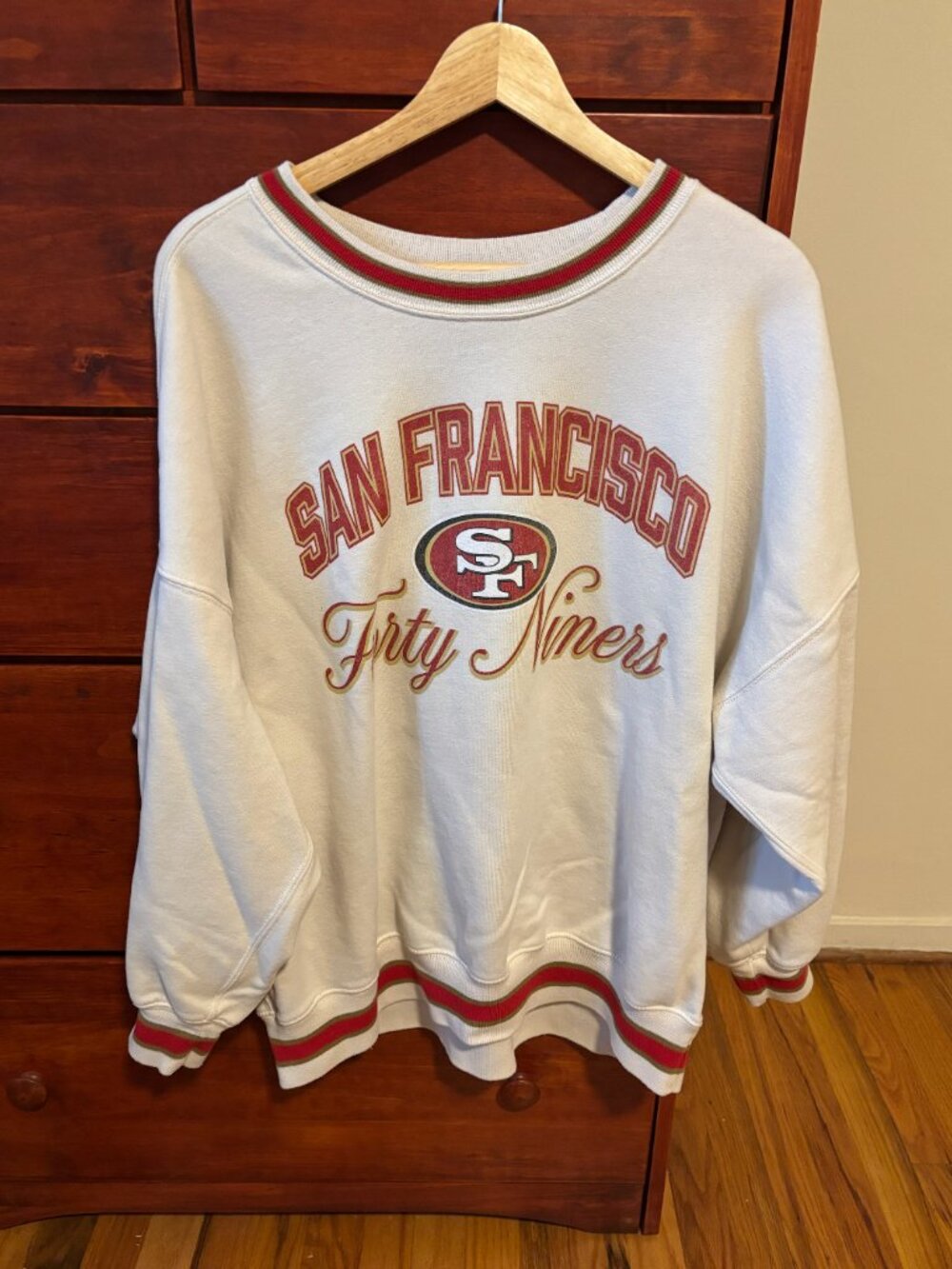 Abercrombie & Fitch 49ers Crewneck - Picture 2 of 4